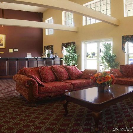 Americas Best Value Inn & Suites Mt. Pleasant Mount Pleasant Interior foto