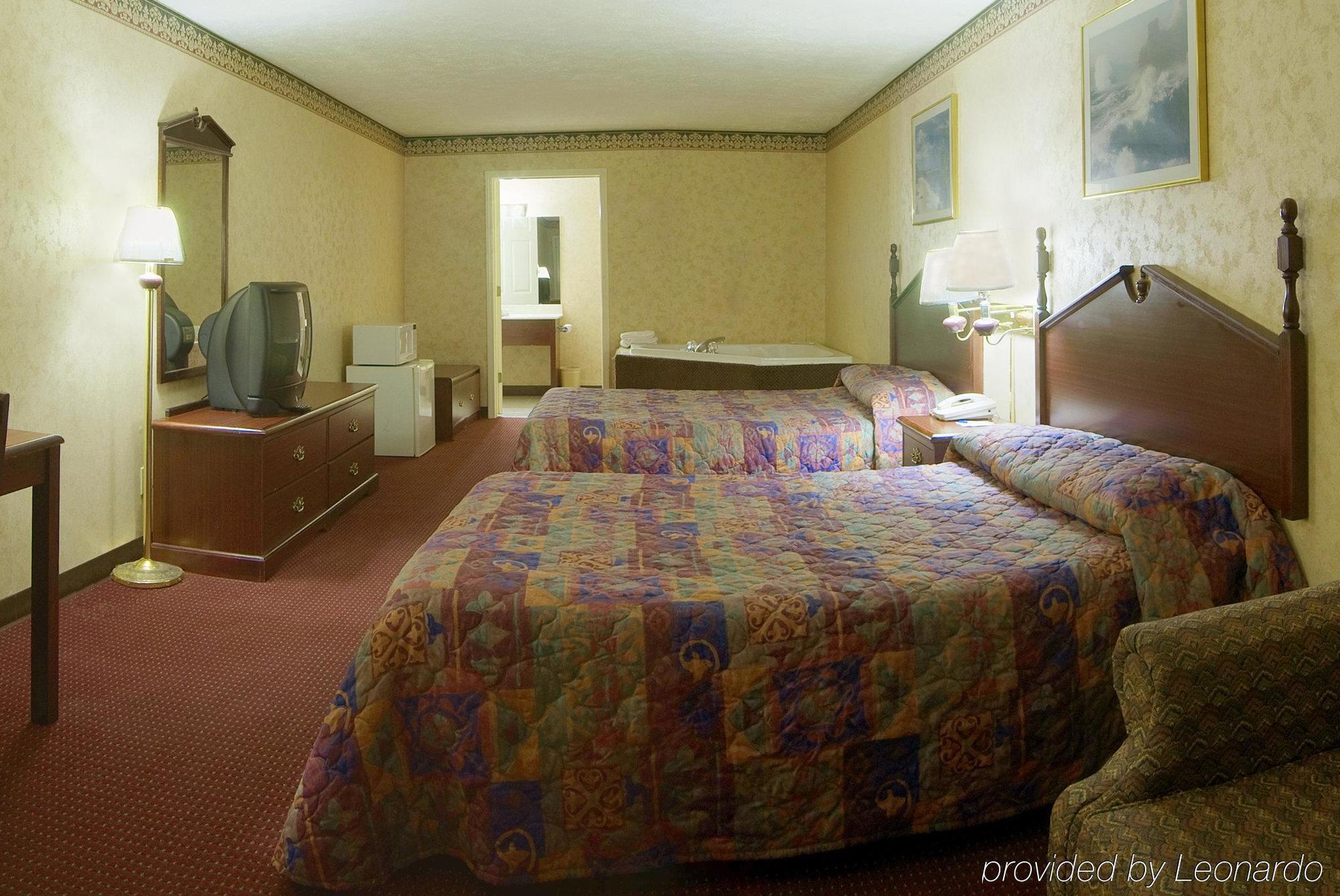 Americas Best Value Inn & Suites Mt. Pleasant Mount Pleasant Zimmer foto